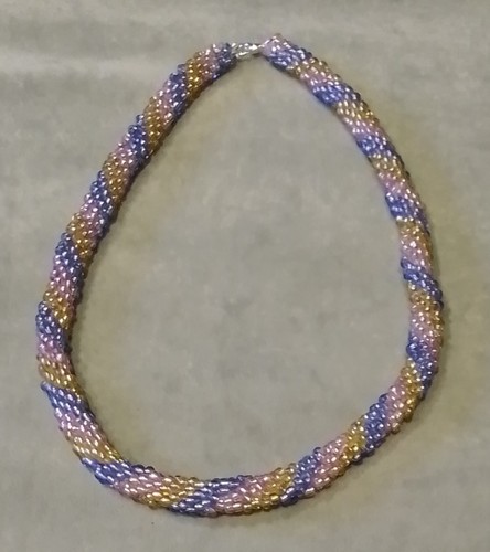 Perlenkette blau rosa gelb - perlenkette,