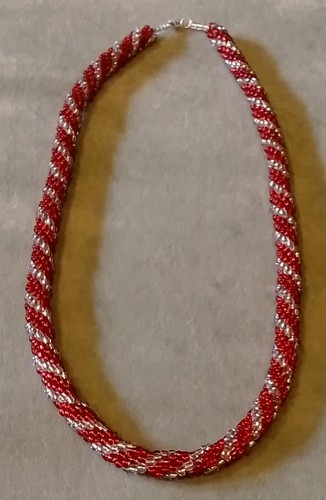 Perlenkette rot weiß - rot,